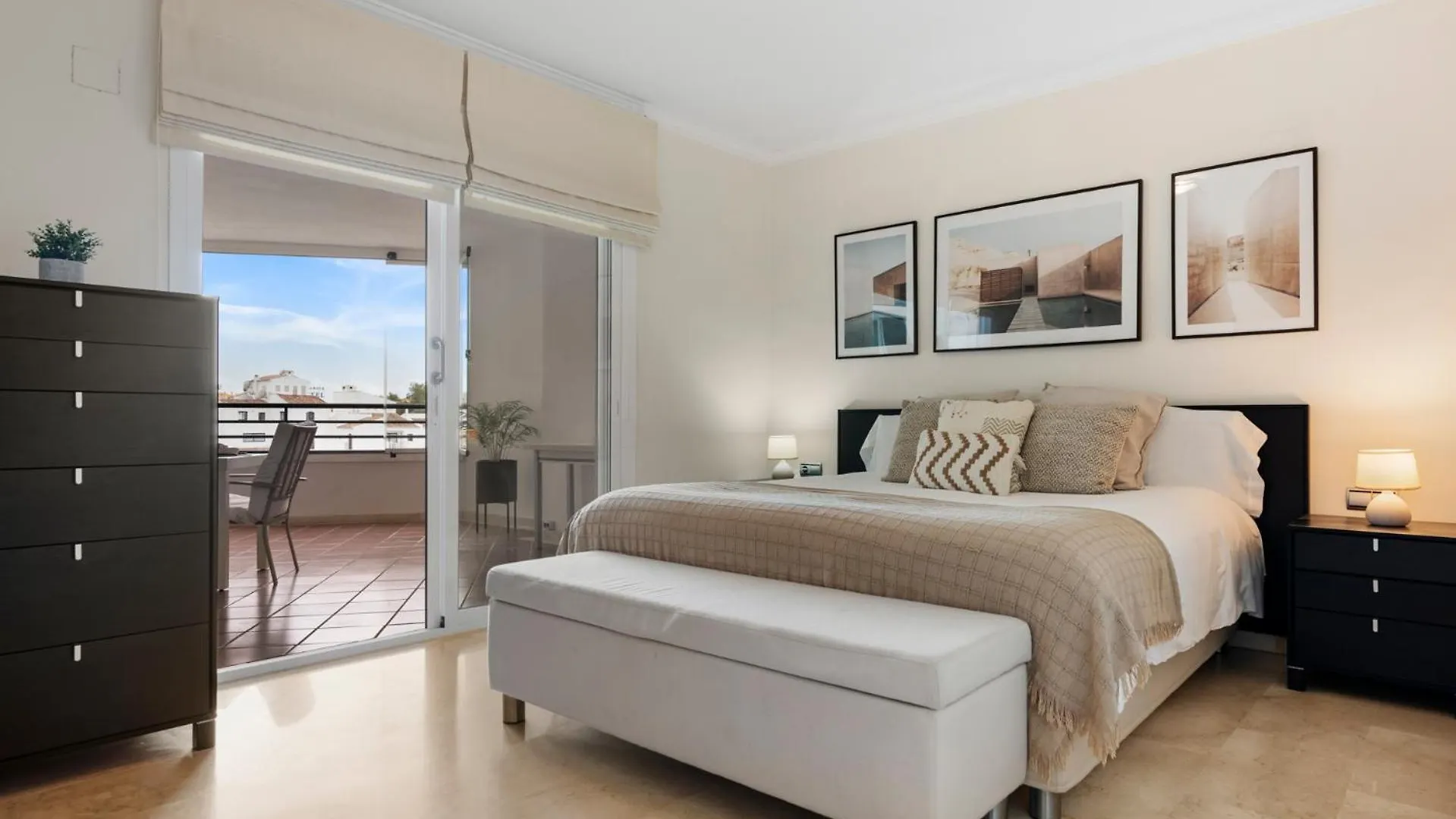 Cozy Beach Apartment At Best Location ماربيا إسبانيا